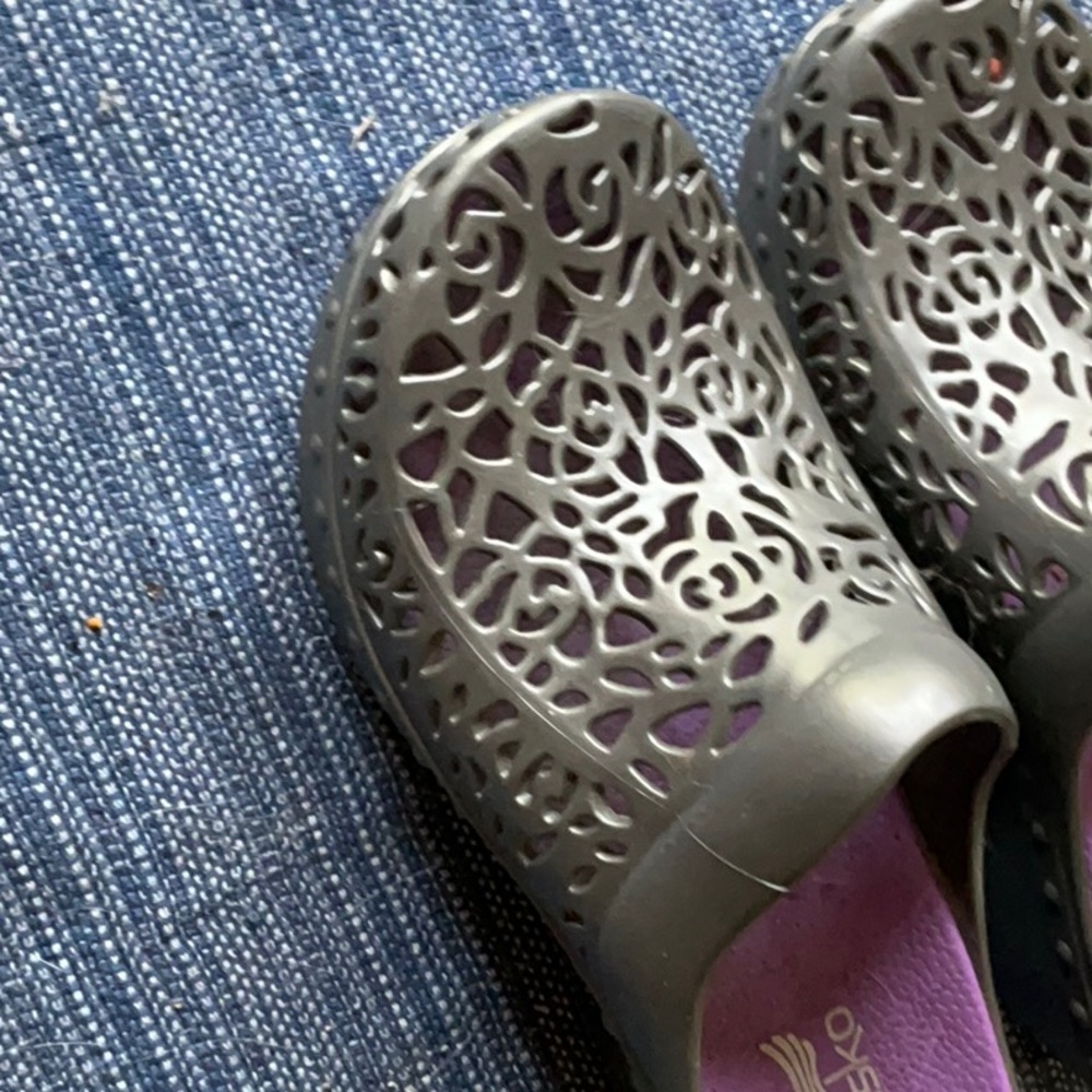 Dansko Black Mules Comfortable Clogs - Picture 3 of 5